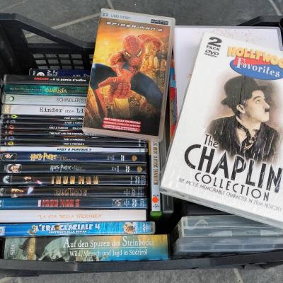 DVDs, Blu-ray, PC&PSP-Spiele. Ganze Kiste 20€ - thumb