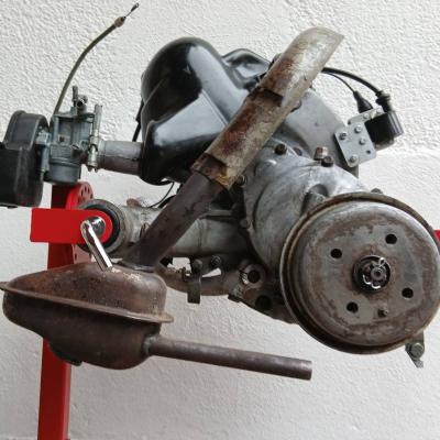 Vespa 50 Motor - thumb