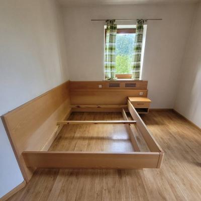 Doppelbett inkl. Nachtkästchen/Letto matrimoniale con comodino - thumb