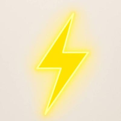 Elektriker (sofort verfügbar) bietet technische Dienstleistungen - thumb