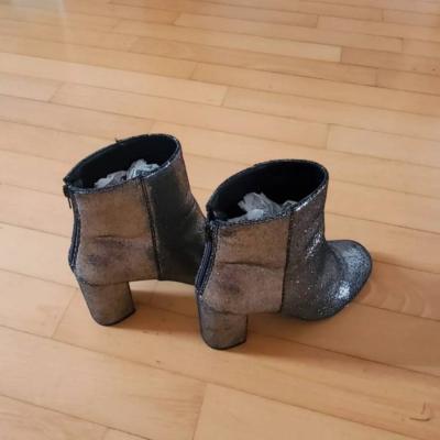 Damenstiefel mit Absatz - thumb