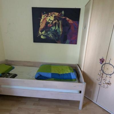Kinder-/Jugendzimmer-Möbel in sehr gutem Zustand zu verkaufen - thumb
