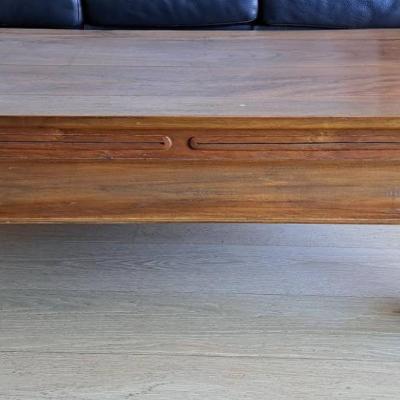 antiker Opium-Couchtisch aus Bali - thumb