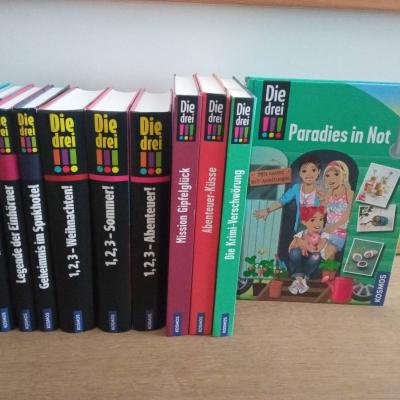 11 Bücher Die drei !!! neuwertig - thumb