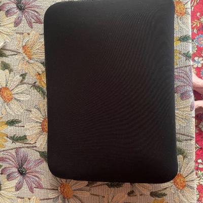 Gepolsterte Tasche schwarz für MacBook 2016 - thumb
