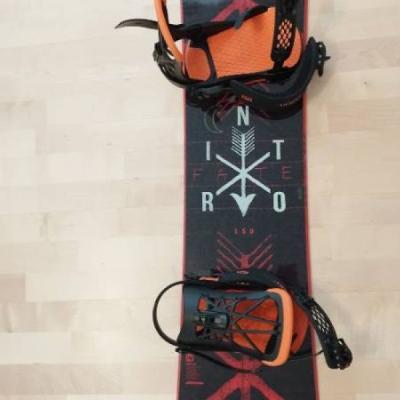 Snowboard mit Bindung - thumb