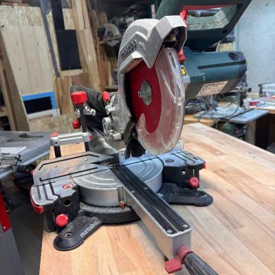 Kappsäge Metabo KGS 216 M - thumb