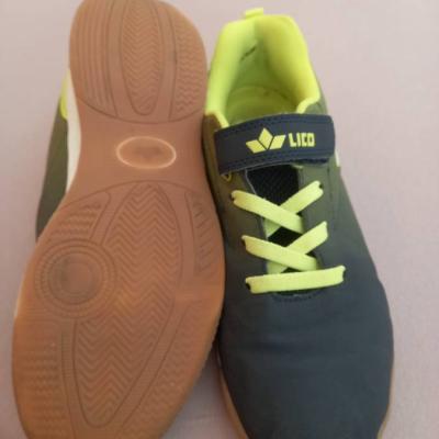 Turnschuhe gr 38 - thumb