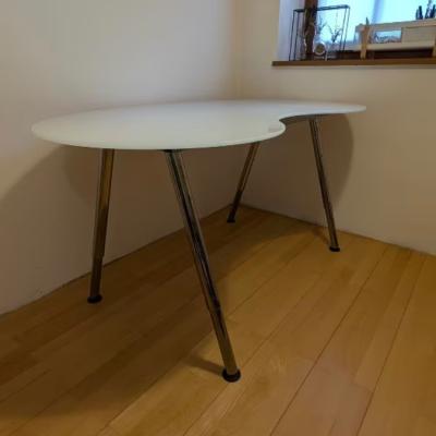 Schreibtisch mit Glasplatte - thumb