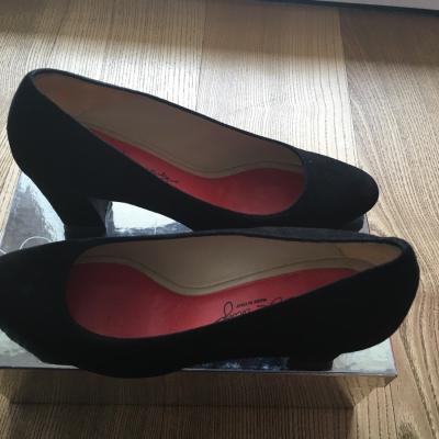 Stöckelschuhe - thumb
