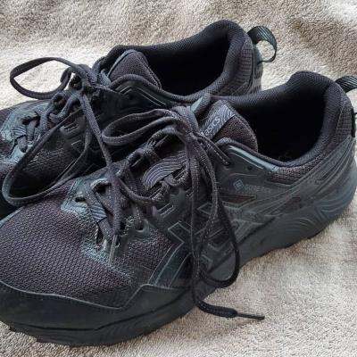 Turnschuhe Oasics Gr.41 - thumb