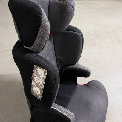 Vergebe Autokindersitz ohne Isofix - thumb