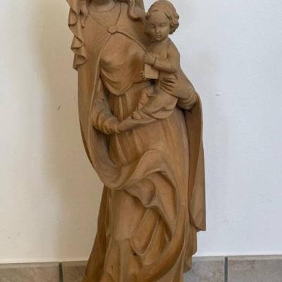 Muttergottesstatue aus Holz - thumb