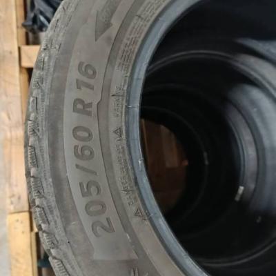 Winterreifen 205/60/R16 - thumb