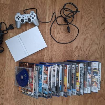 PlayStation 2 inklusive passender Spiele - thumb