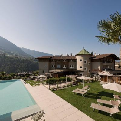 Hausmeister für Hotel in Riffian bei Meran - thumb