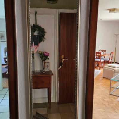 Wandspiegel mit Rahmen und Facettenschliff - thumb