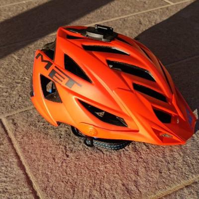 Fahrradhelm MET - thumb