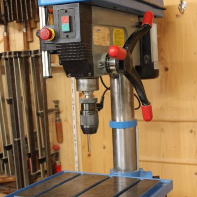 Säulenbohrmaschine Fervi - thumb