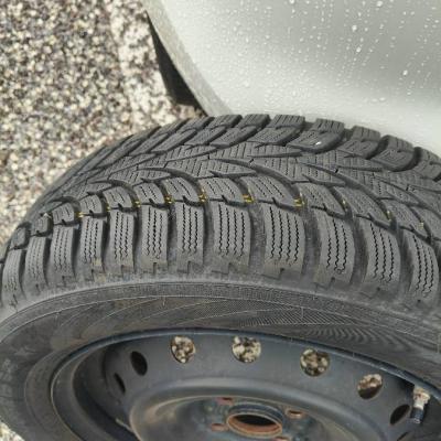 Winterreifen auf Stahlfelgen - thumb