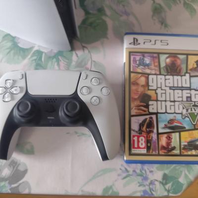 Playstation 5 - thumb