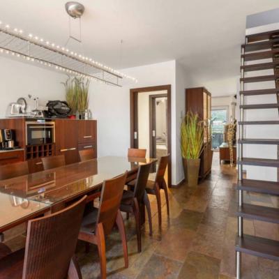 Nähe Krankenhaus Möblierte Duplex-Dreizimmerwohnung mit 2 Balkonen - thumb