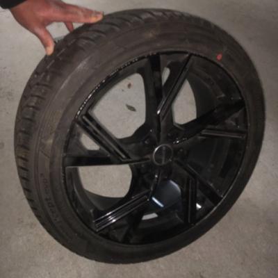 NEUE Winterreifen mit Alufelgen abzugeben - thumb