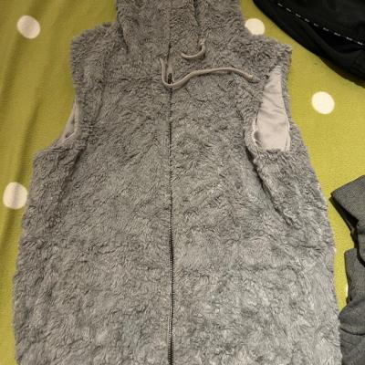 Damenbekleidung - thumb