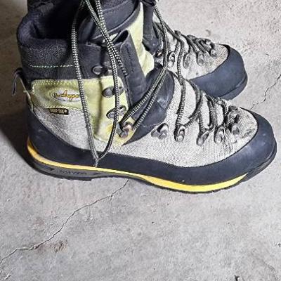 Lowa bergschuhe - thumb