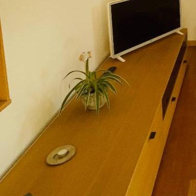 Wohnwand von Möbel Jungmann mit indirekter Beleuchtung - thumb