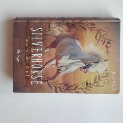 Silverhorse – Tanz mit dem Wind  von Julie Wald (Pferderoman) - thumb