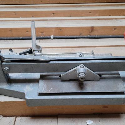 Fliesenschneider - thumb