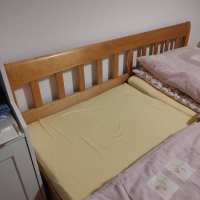 Doppelbett,hochwertig,mit 2 passenden Nachtkommoden/Lattenrosten - thumb