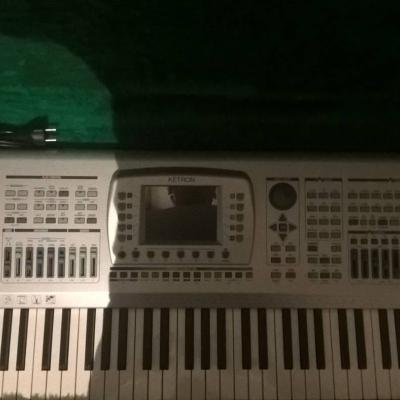 Verkaufe Keyboard Ketron Audia - thumb