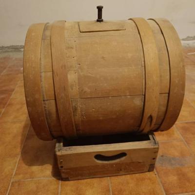 Butterschleuder aus holz - thumb