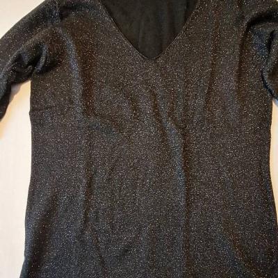 Verkaufe Pullover mit V-Ausschnitt, Gr. S - thumb