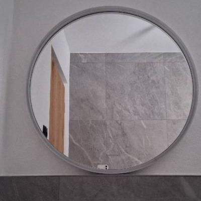 Verkaufe Spiegel mit rundum Led-Beleuchtung dimmbar, neu - thumb