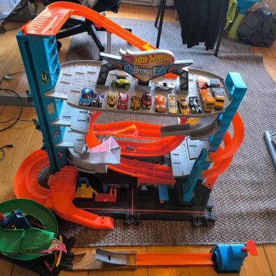 Hot Wheels Ultimate Garage - thumb