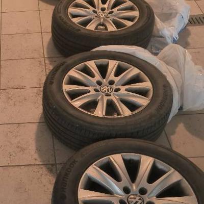 Reifen mit Felgen - thumb