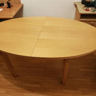 Esstisch oval - thumb