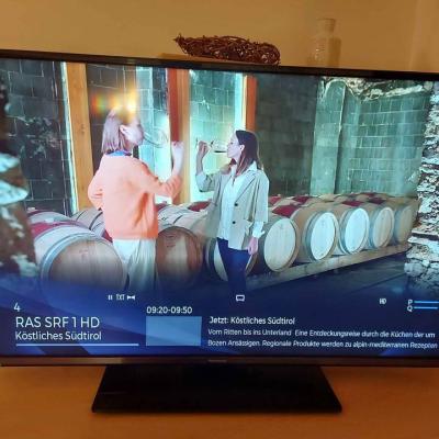 Verschiedene TV-Geräte - thumb