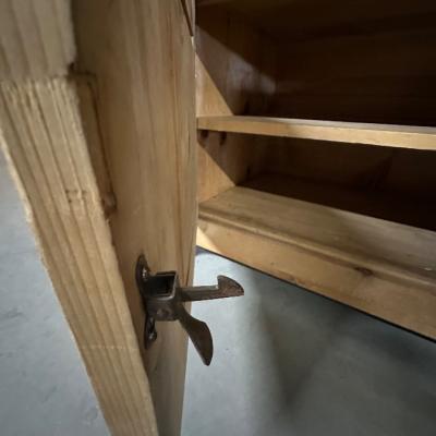 Antike Bauernanrichte mit Spiegelaufsatz – ca. 1900–1920 – massiv - thumb