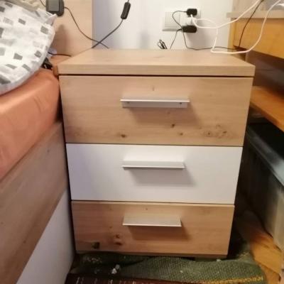 Schlafzimmer-Bettgarnitur (Bett, Kleiderschrank, Kommode) - thumb