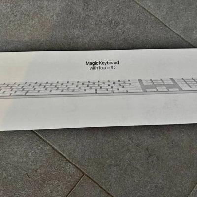 Neue Apple Tastatur - thumb
