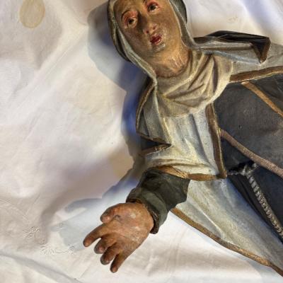 Holzfigur. Wallburga - thumb