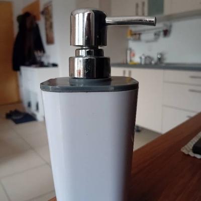 Verkaufe Seifenspender - thumb