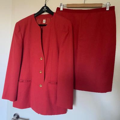 Damenanzugsjacke mit Rock - thumb