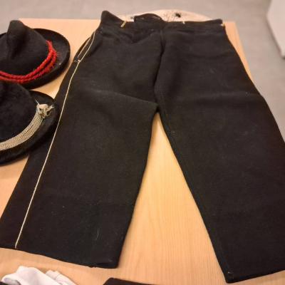 Orginal Sarner Trachtenteile - thumb