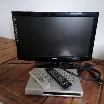 Fernseh 24 Zoll mit Satellitenresiever und Fernbedienung - thumb
