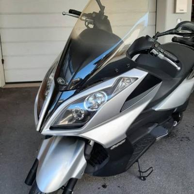 Scooter Kymco Downtown - thumb